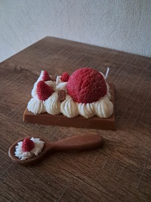 Bougie Gaufre chantilly fruits rouge