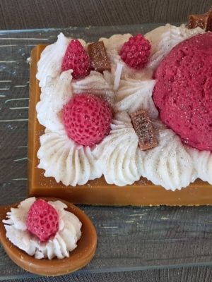 Bougie Gaufre chantilly fraise